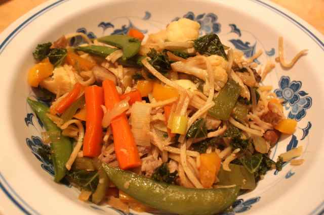 stir fried veg noodles and prok