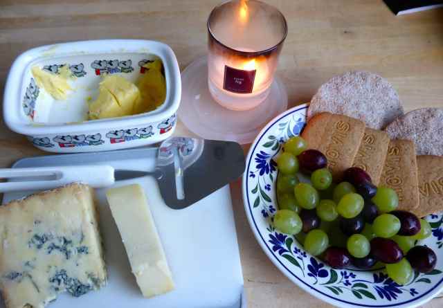 cheese crackers candle