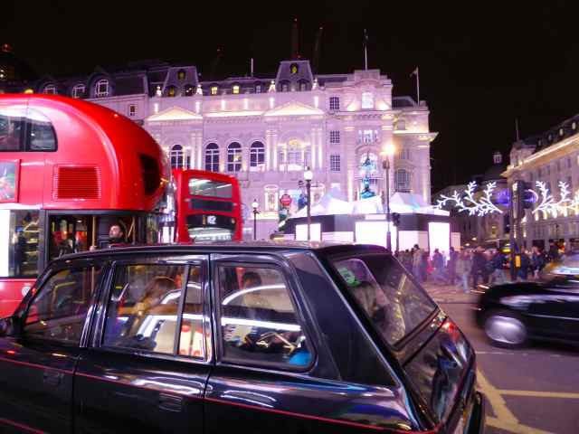 Picadilly Circus 17-12