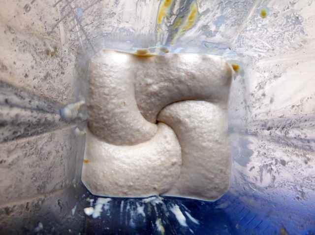 banana ice cream in blender