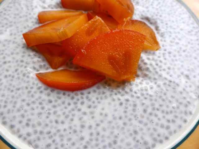 persimmon chia pudding 1