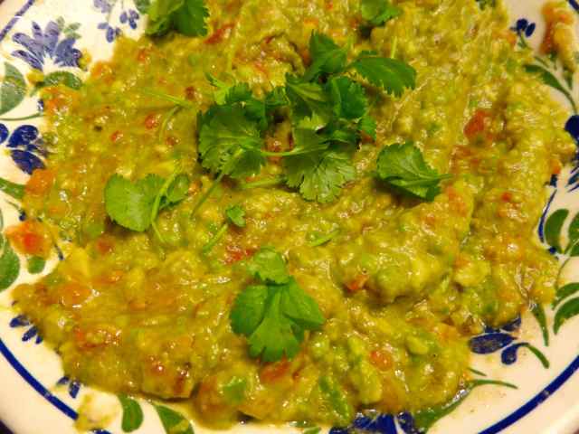 Guacamole with coriander