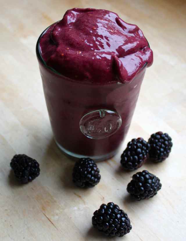 blackberry banana ice-cream