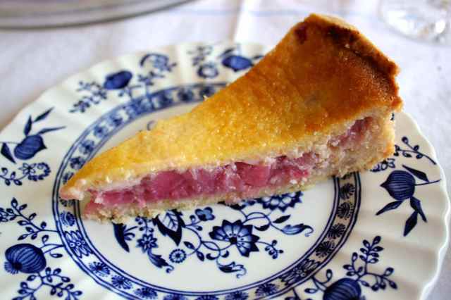 rhubarb and custard