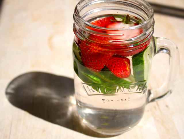 water with strawbs and cuc