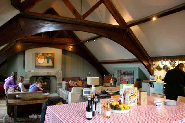 Stonehall upstairs kitchen