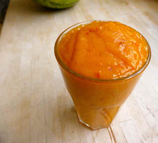 mango and apricot smoothie
