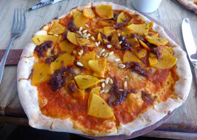 Veg pizza Serpentine